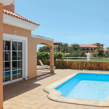 Willa Urbanizacion Fuerteventura Golf Club Sleeps 7 La Guirra